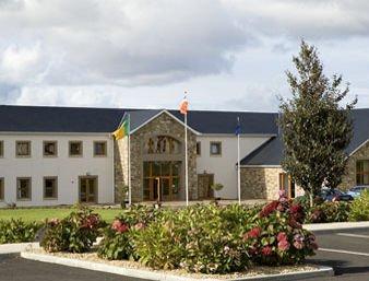 Ramada Hotel And Suites At Lough Allen Drumshanbo Esterno foto